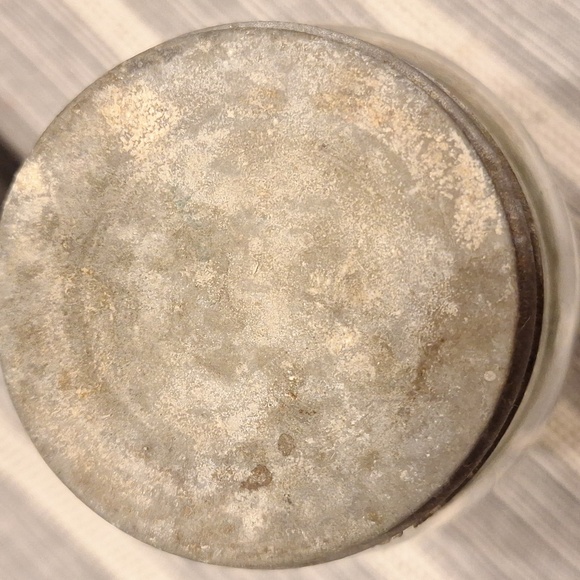 Vintage Atlas Strong Shoulder Mason Quart Jar Regular Mouth With Zinc Lid - Picture 3 of 5